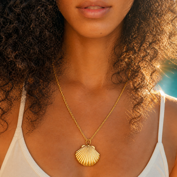 The Shore Pendant Necklace